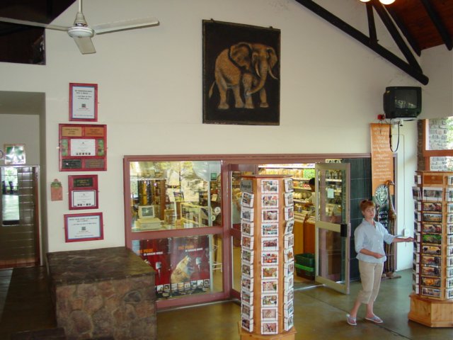 giftshopoliphantcampkrugernationalpark.jpg